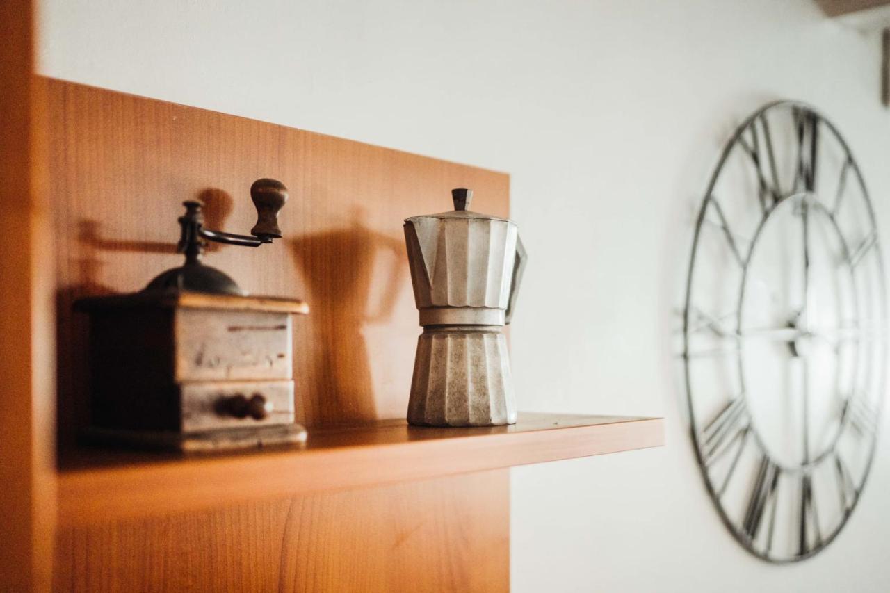 Le White Flat Exceptionnel Proche Lac Apartment อานซี ภายนอก รูปภาพ
